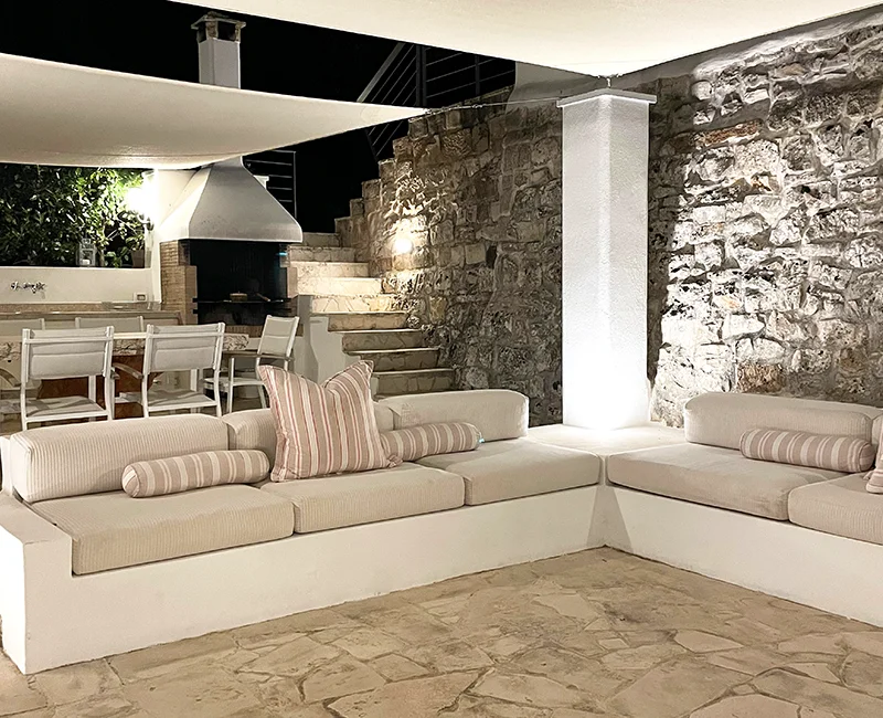 Dining and outside kitchen